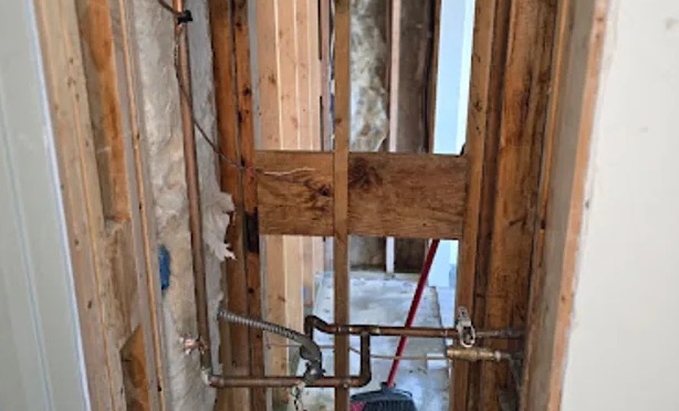 Frozen Pipe Water Removal in Forest Acres, SC